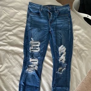 american eagle ripped skinny jeans